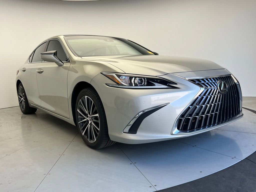 Used 2023 Lexus ES 350 w/ Premium Package image 2