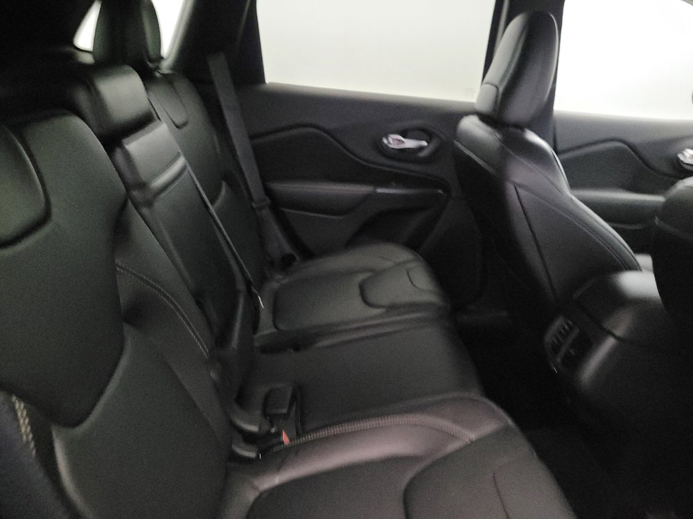 Used 2016 Jeep Cherokee Limited AWD/4WD image 19