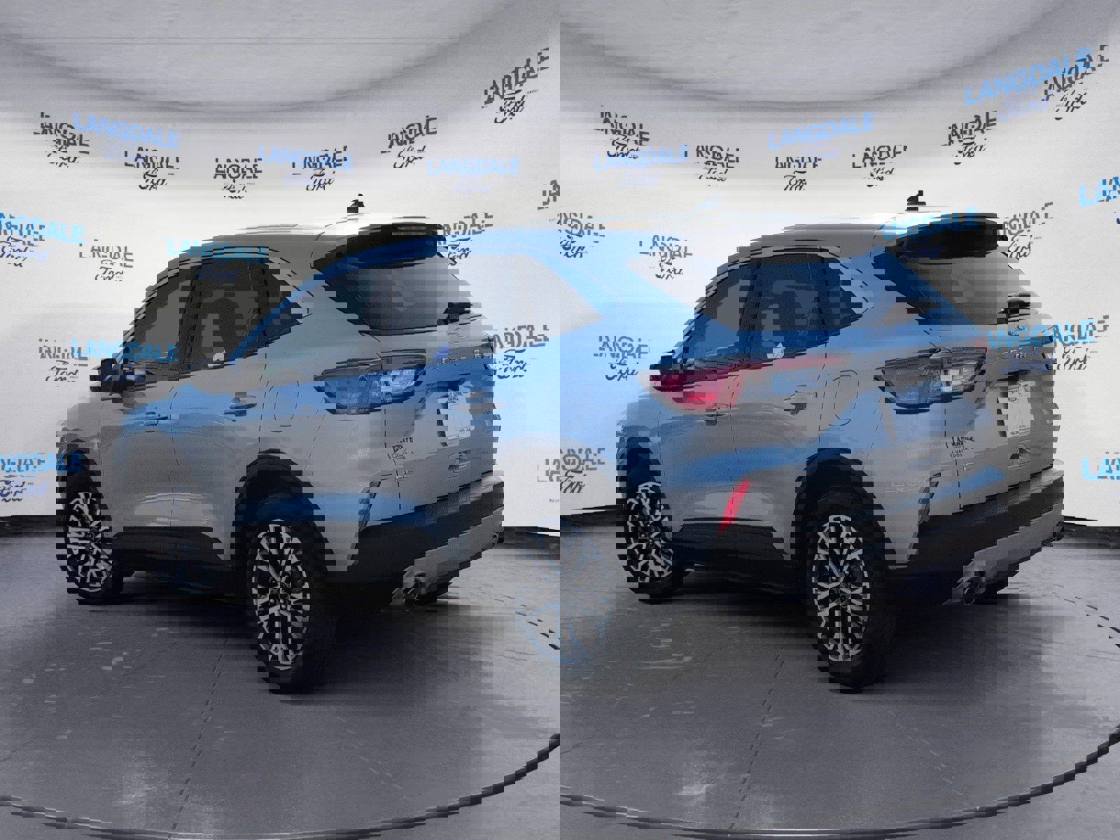 Used 2022 Ford Escape SEL w/ Technology Package image 9