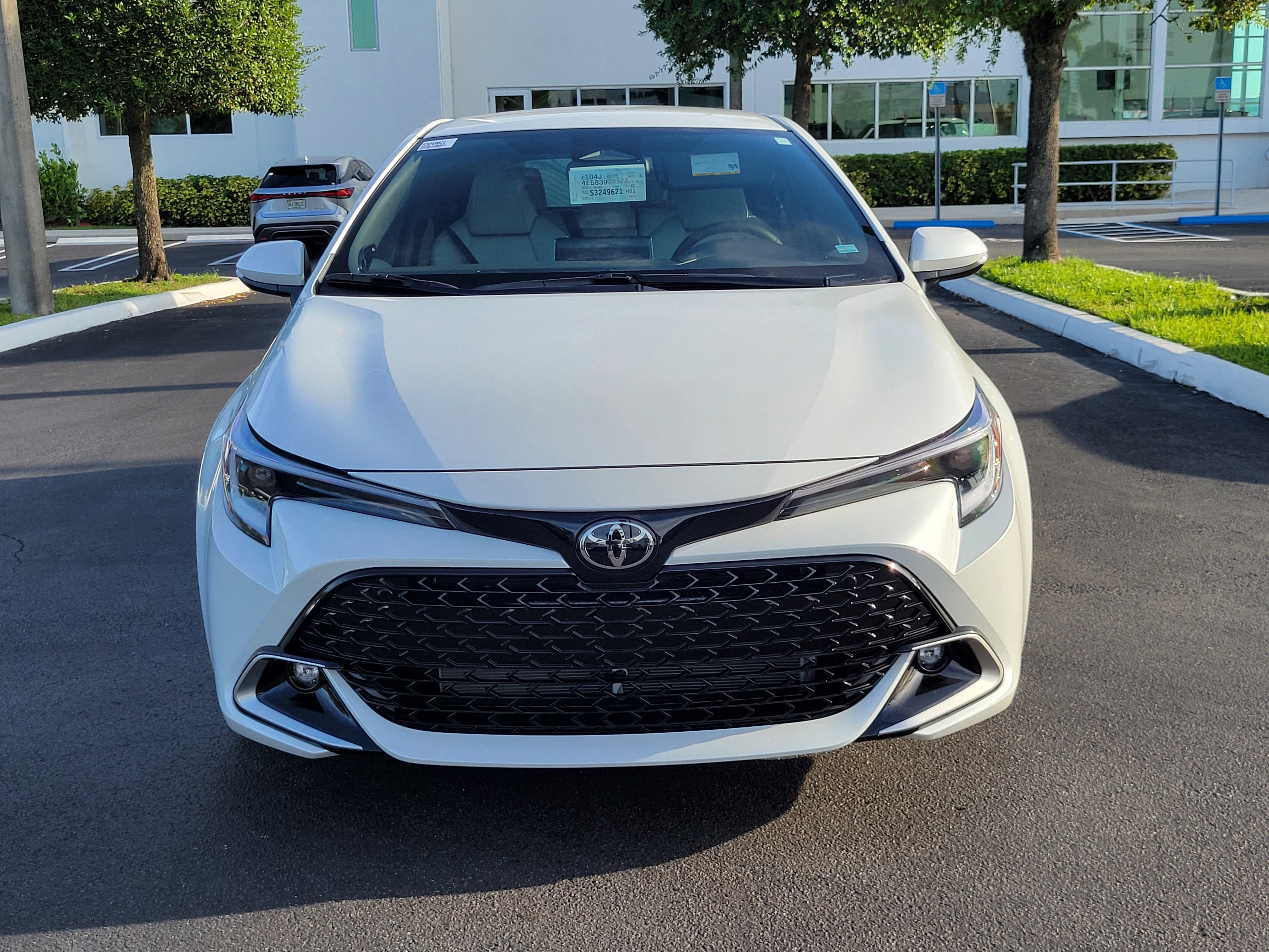 New 2025 Toyota Corolla XSE video 2