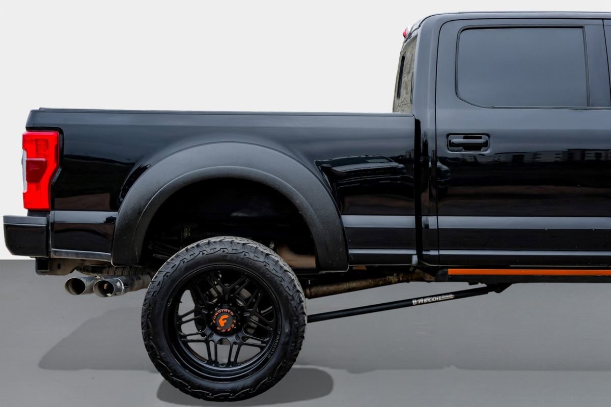 Used 2018 Ford F250 King Ranch w/ King Ranch Ultimate Package image 6