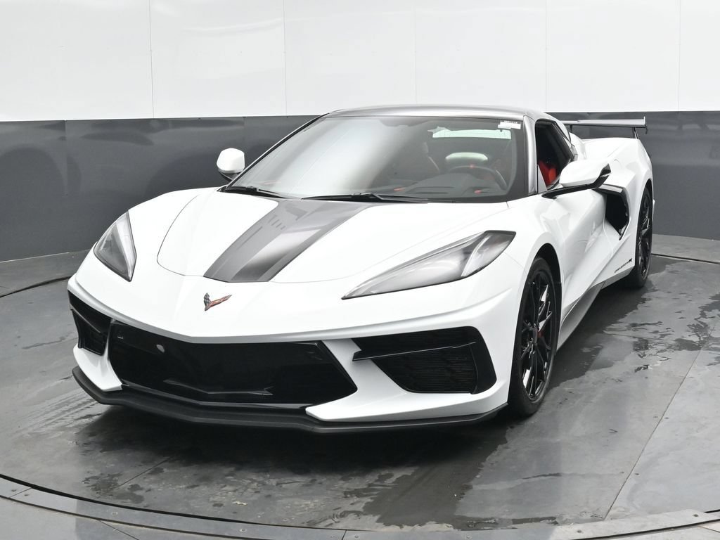 Used 2023 Chevrolet Corvette Stingray Premium Conv w/ Z51 Performance Package RWD image 8