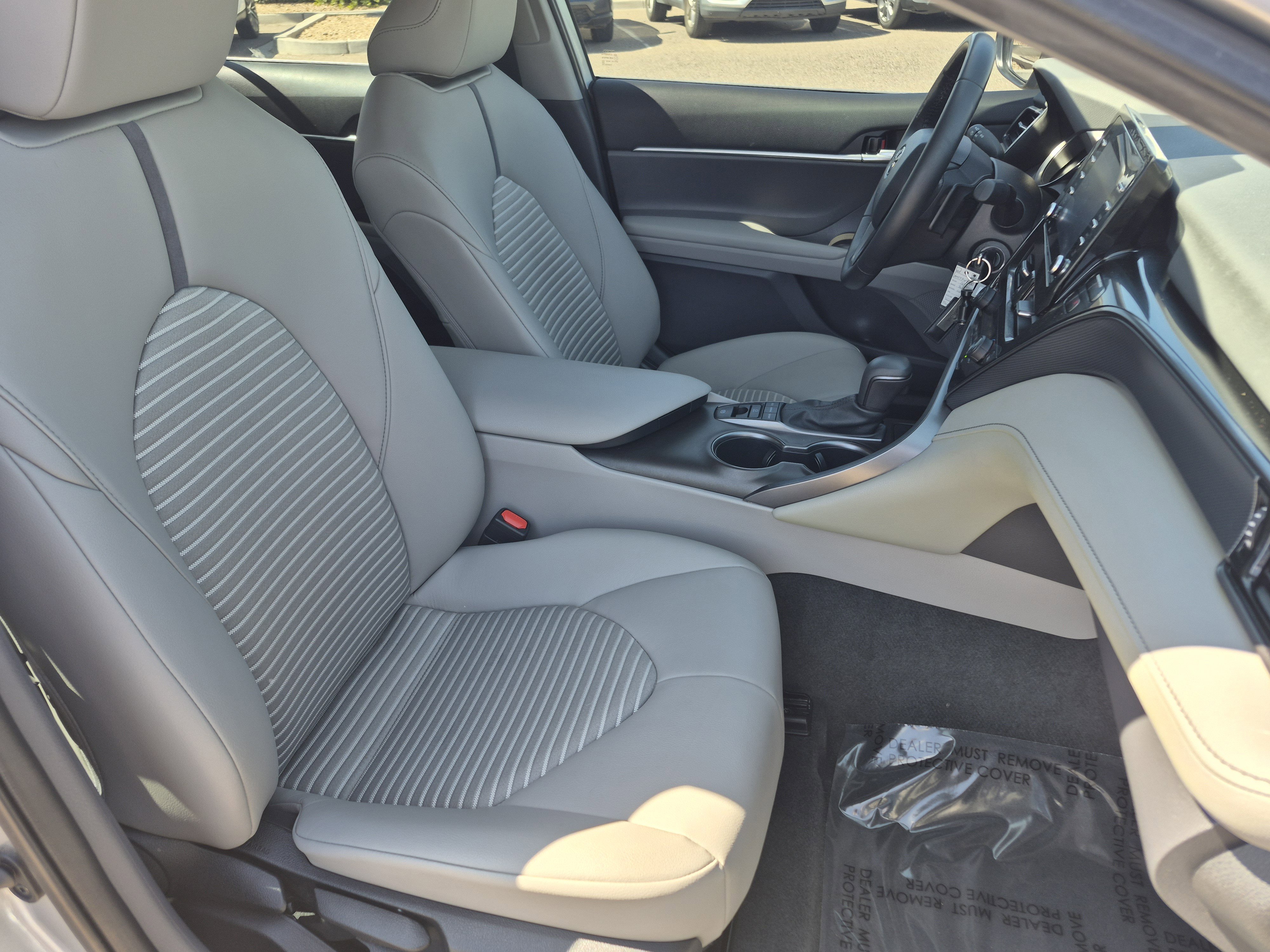 Used 2023 Toyota Camry SE AWD/4WD image 23