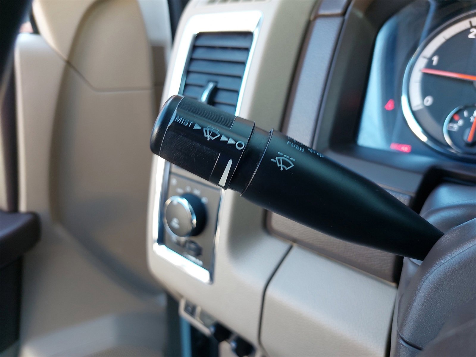 Used 2012 RAM 2500 Laramie w/ Protection Group image 20