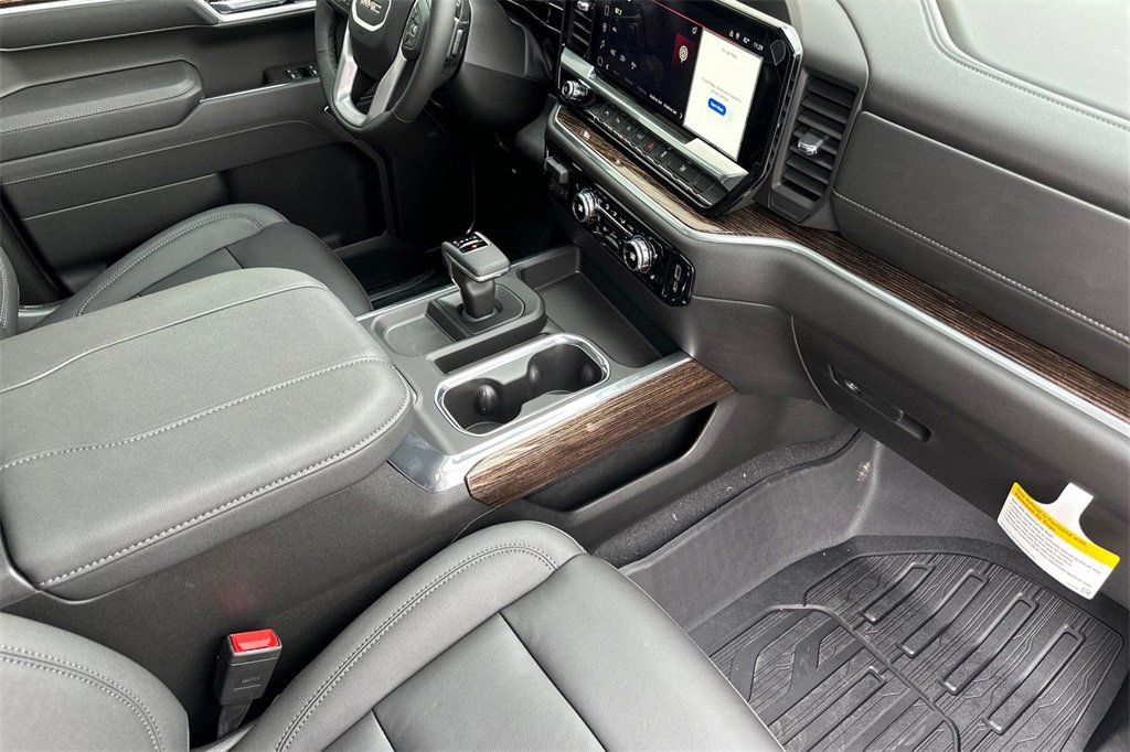 New 2026 GMC Sierra 1500 Elevation w/ Elevation Premium Package image 13