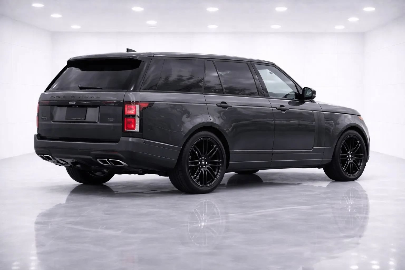 Used 2020 Land Rover Range Rover AWD/4WD image 5