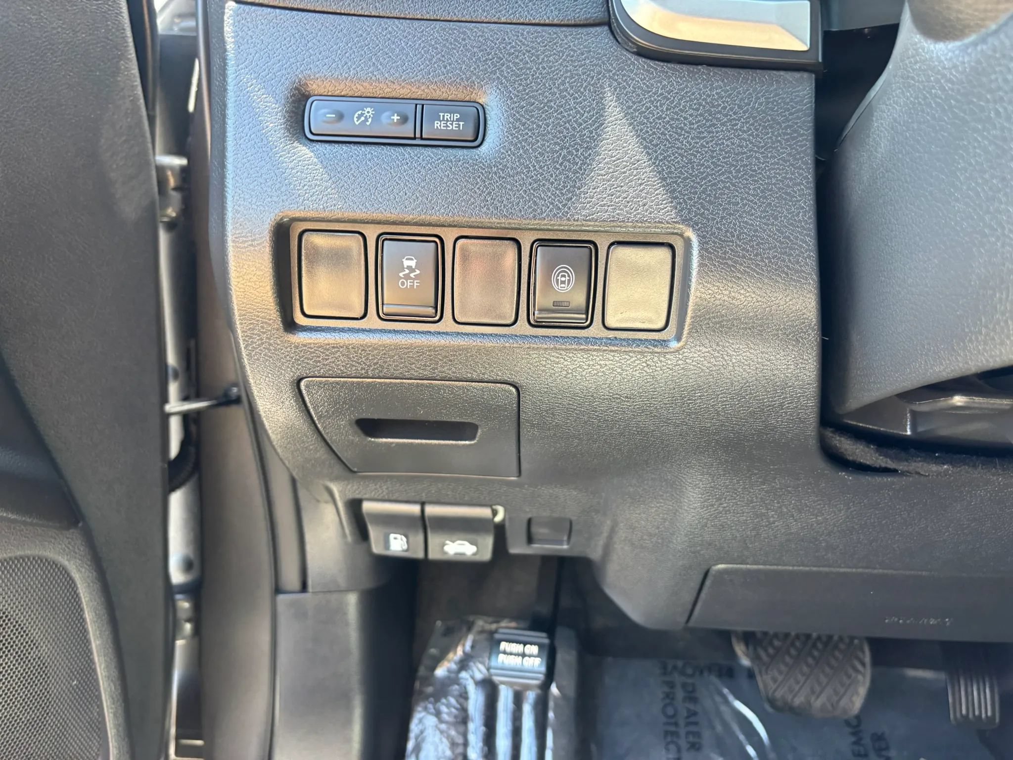 Used 2023 Nissan Murano SV AWD/4WD image 21