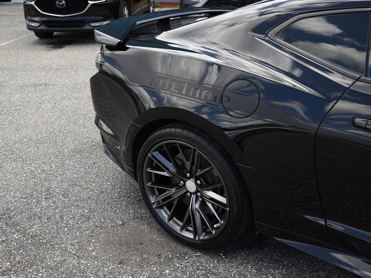 Used 2019 Chevrolet Camaro ZL1 RWD image 15