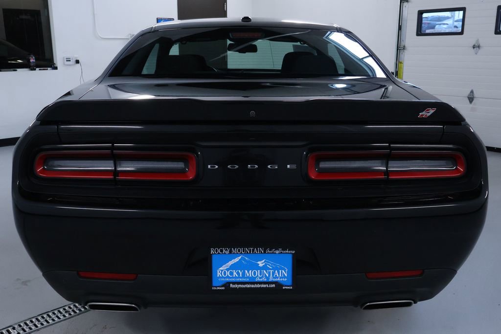 Used 2023 Dodge Challenger GT image 6
