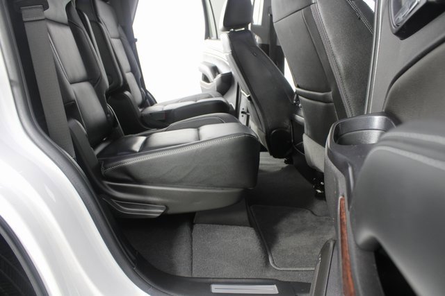 Used 2020 GMC Yukon SLT w/ Graphite Edition image 26