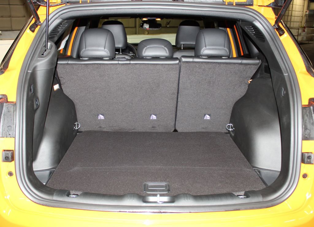 New 2026 Jeep Compass Limited image 32