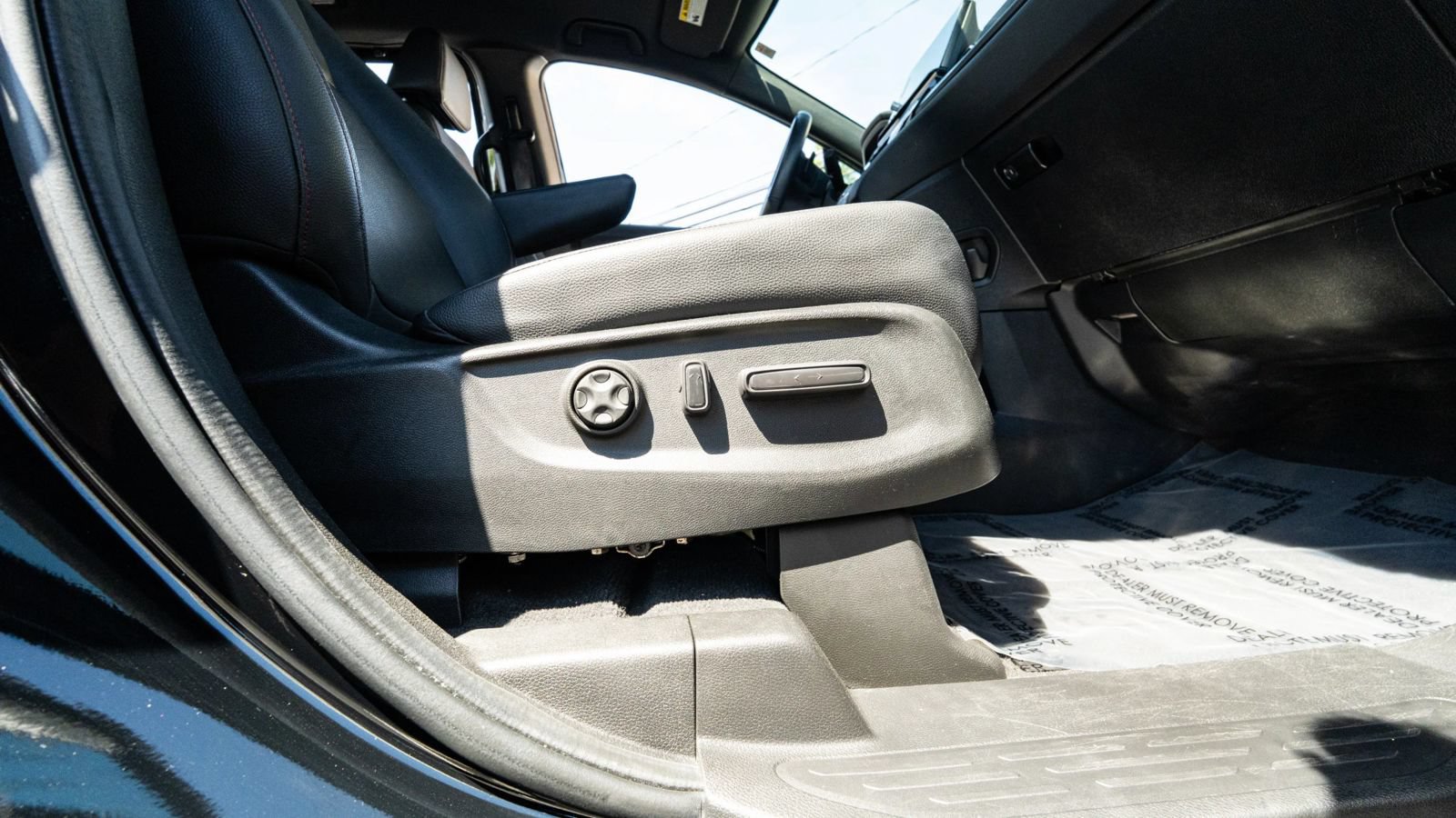 Used 2025 Honda Odyssey Sport-L image 13