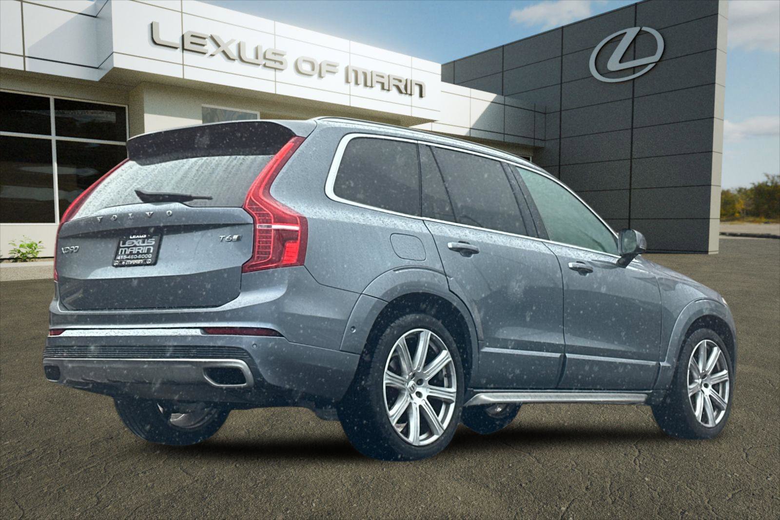 Used 2016 Volvo XC90 T6 Inscription w/ Vision Package AWD/4WD image 8