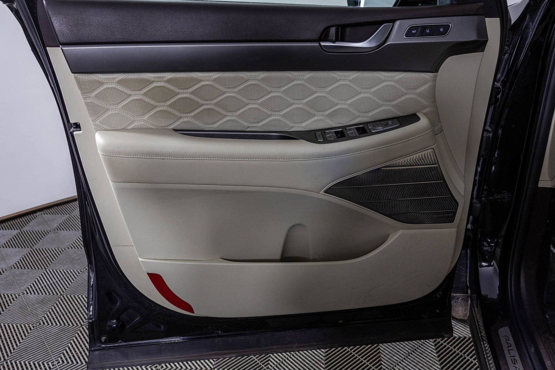 Used 2020 Hyundai Palisade Limited image 23