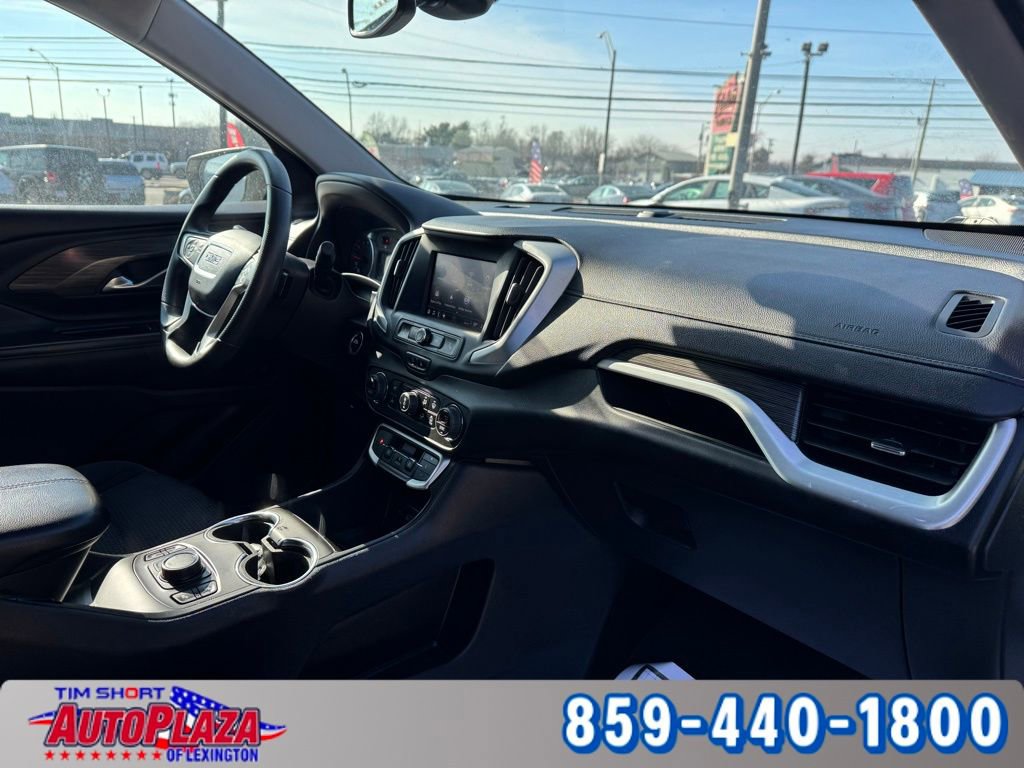 Used 2023 GMC Terrain SLE w/ Driver Convenience Package image 42