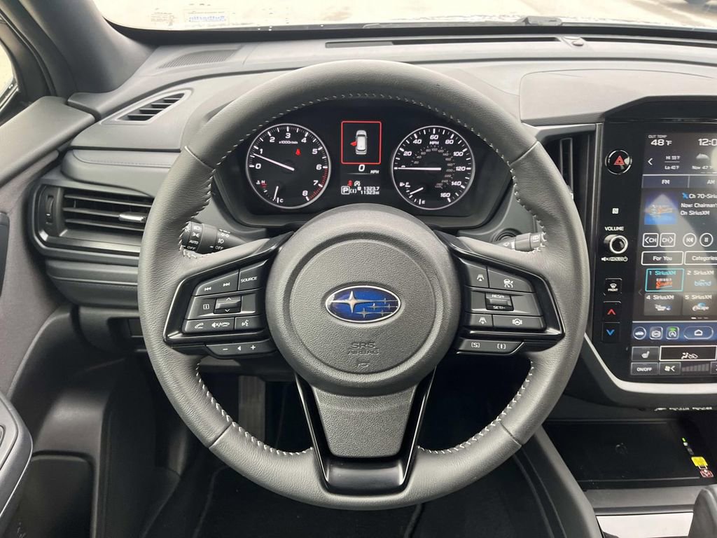 Used 2025 Subaru Forester Premium w/ Convenience Package #2 image 12