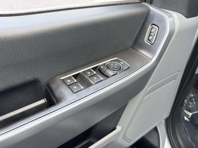 Used 2023 Ford F150 XLT AWD/4WD image 7