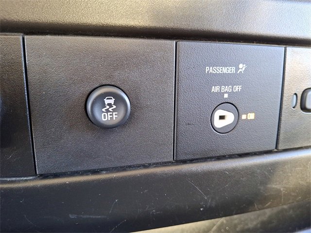 Used 2019 Chevrolet Express 2500 image 26