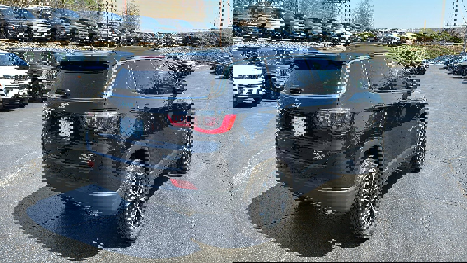 Certified 2022 Jeep Compass Limited image 7