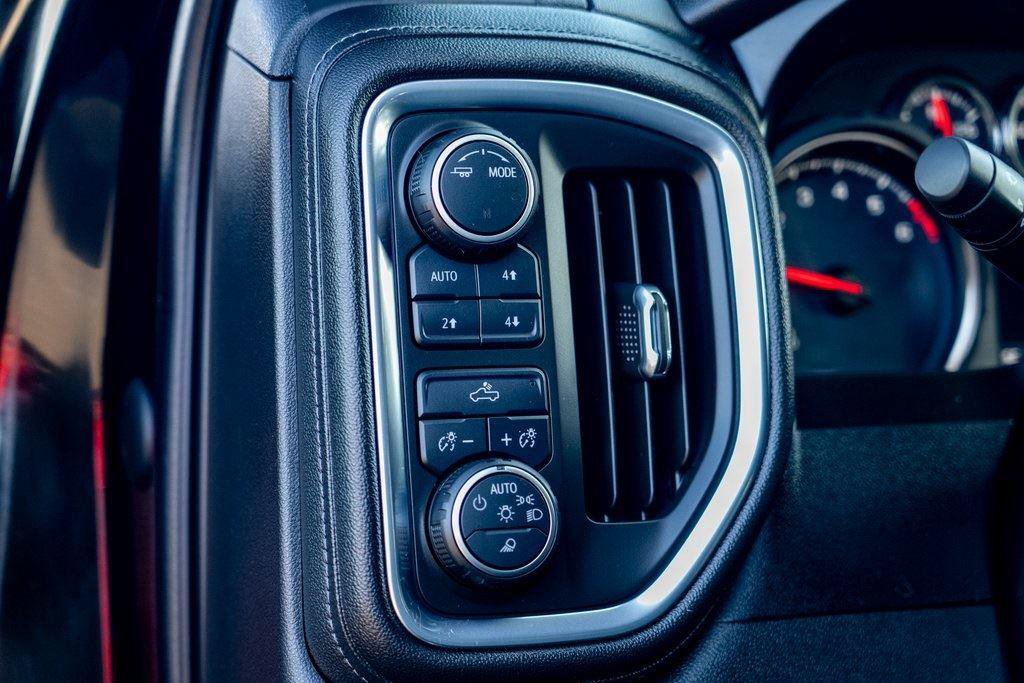 Used 2020 Chevrolet Silverado 1500 LT w/ All-Star Edition image 16