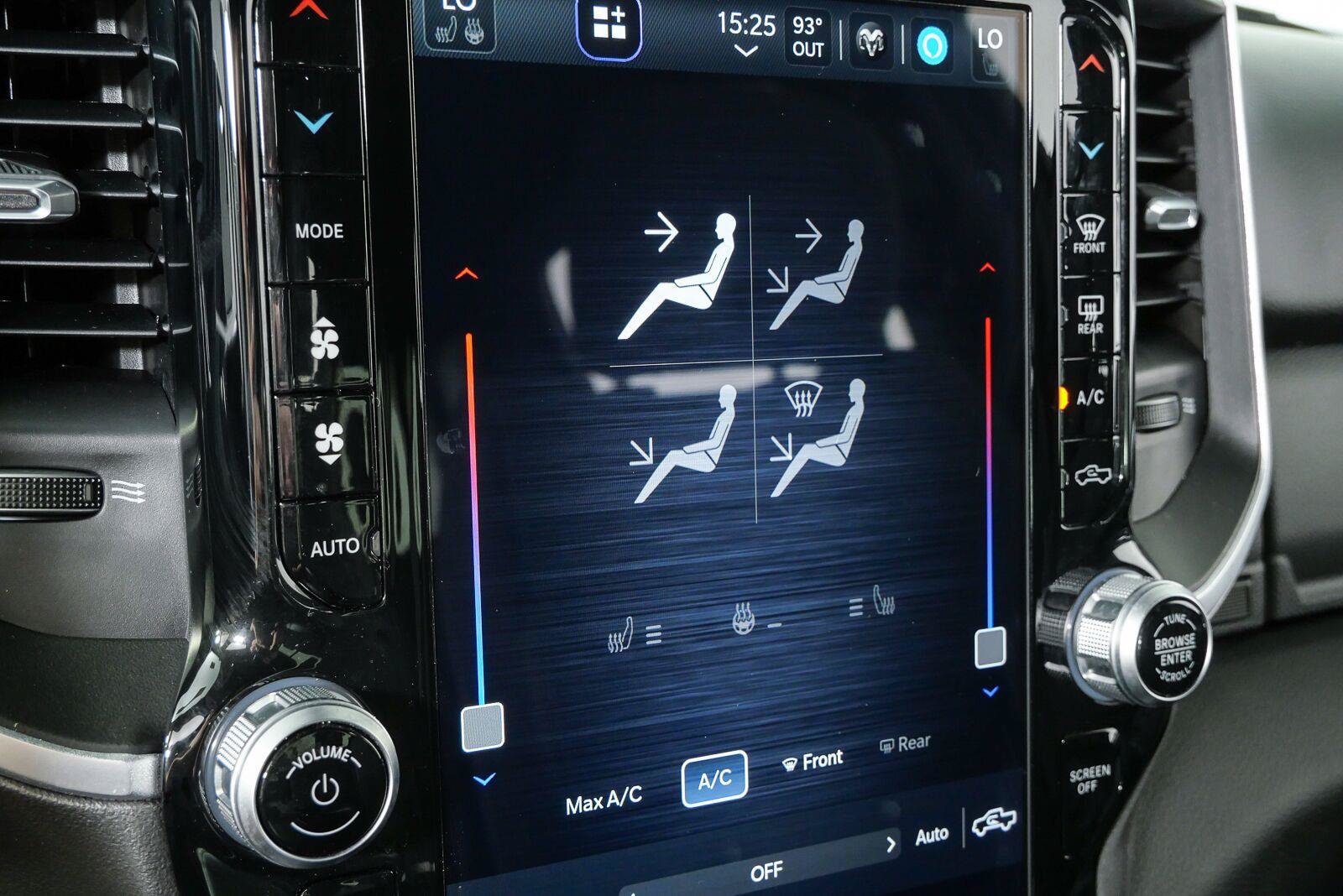 Used 2023 RAM 1500 Big Horn AWD/4WD image 17