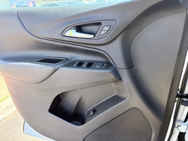 Used 2023 Chevrolet Equinox LT AWD/4WD image 12