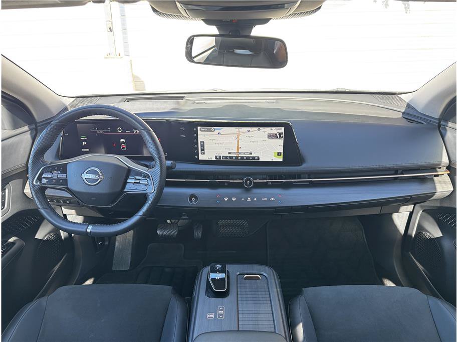 Used 2024 Nissan Ariya AWD image 19