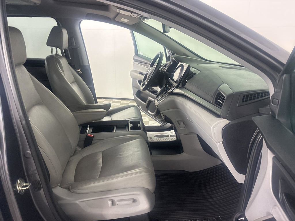 Used 2018 Honda Odyssey EX-L image 16