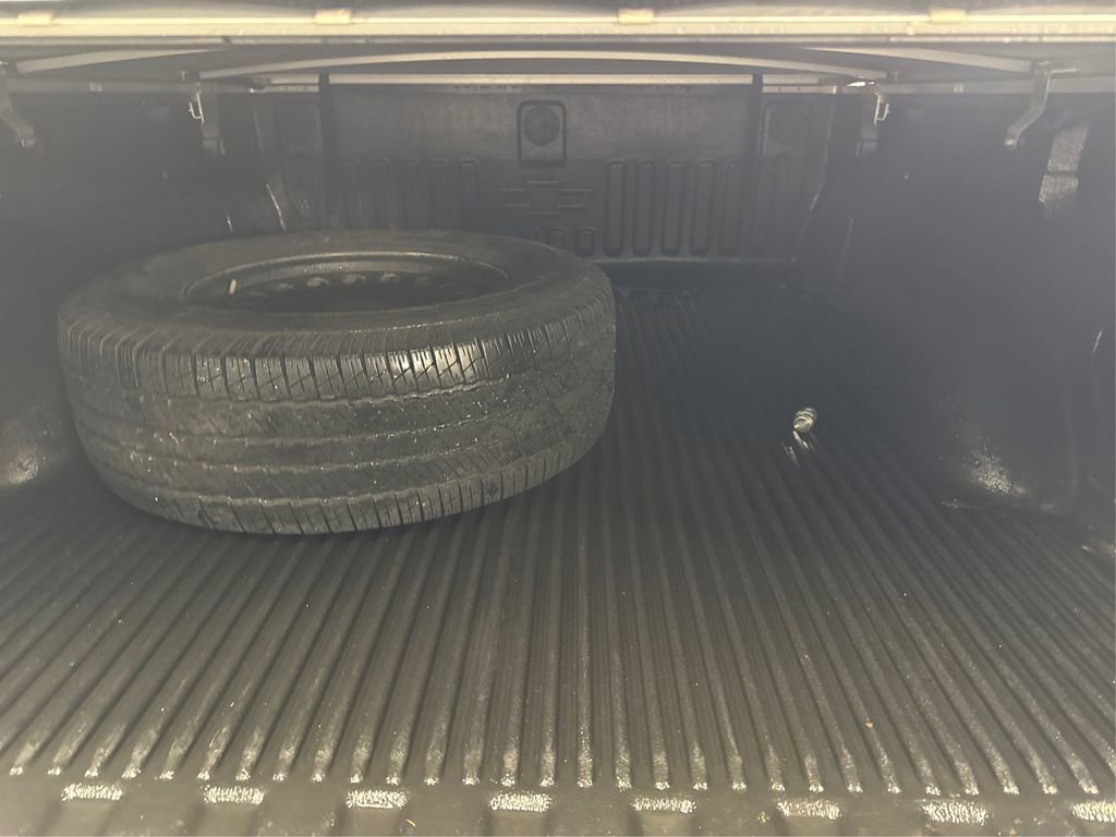 Used 2018 Chevrolet Silverado 1500 LT w/ All Star Edition image 13