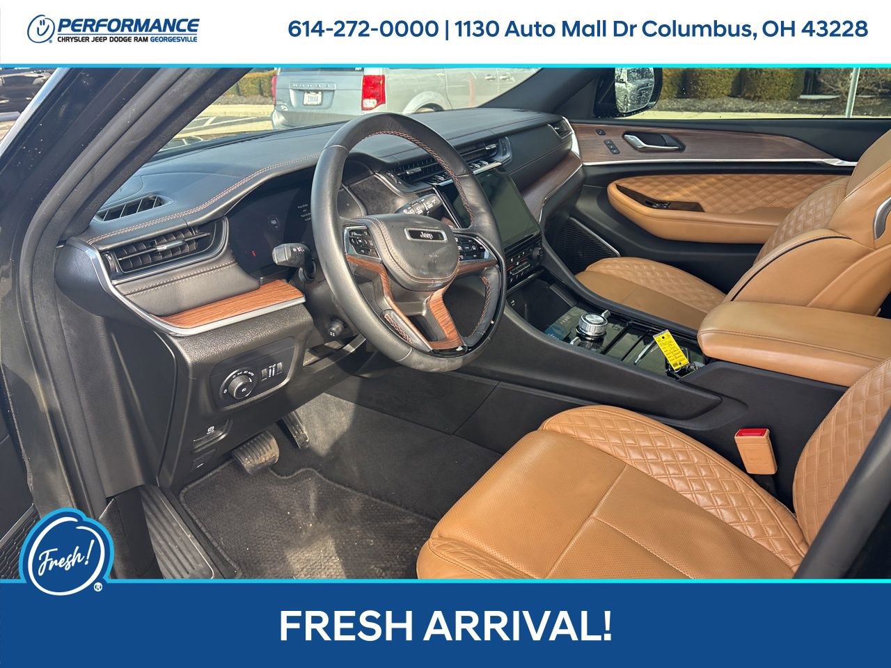 Used 2024 Jeep Grand Cherokee L Summit w/ High Altitude Package image 12