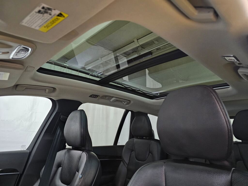 Used 2019 Volvo XC90 T6 Momentum w/ Protection Package image 25