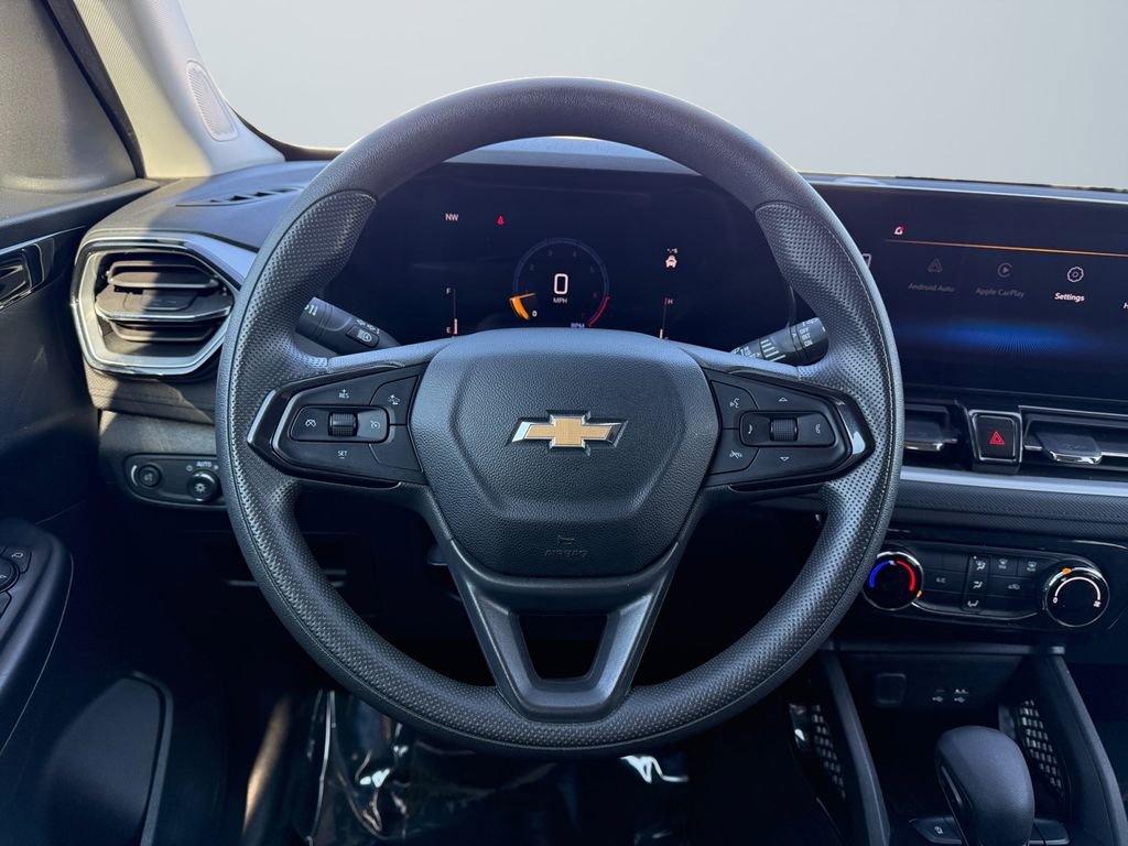 Used 2024 Chevrolet TrailBlazer LT image 12
