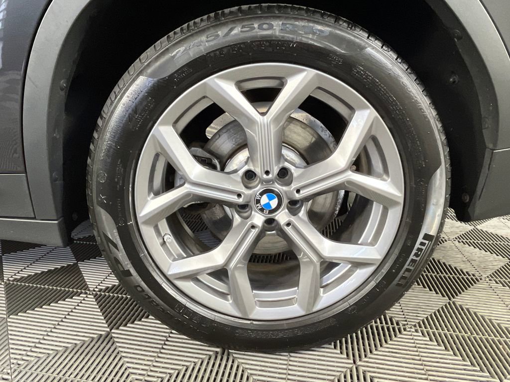Used 2022 BMW X3 xDrive30i w/ Convenience Package AWD/4WD image 17