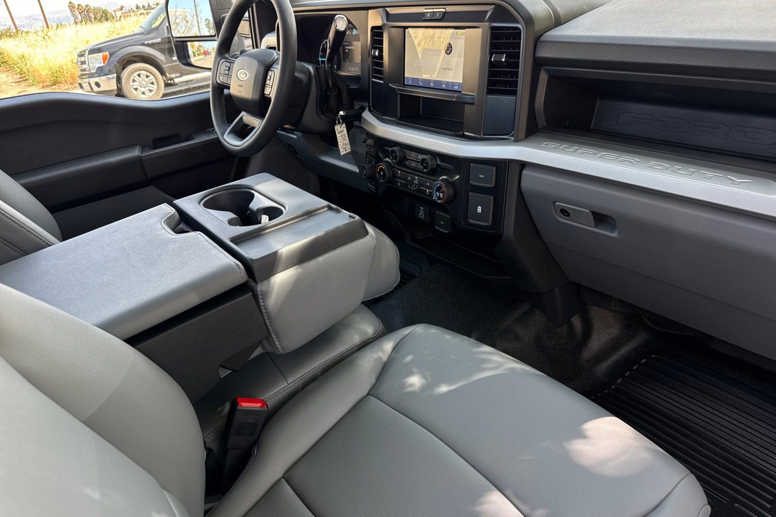 New 2026 Ford F250 4x4 Regular Cab Super Duty image 15