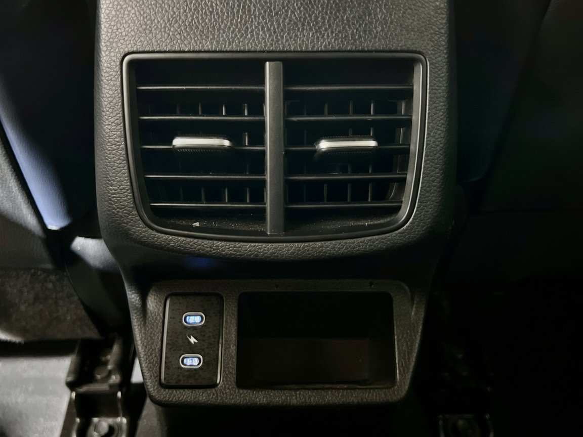 Used 2024 Kia Seltos S AWD/4WD image 18