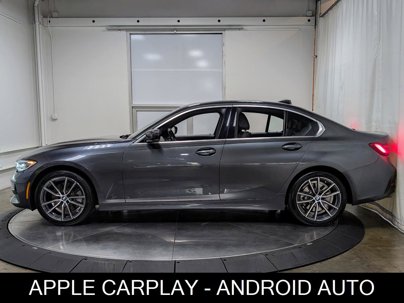 Used 2019 BMW 330i xDrive Sedan w/ Convenience Package image 6