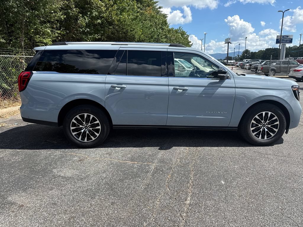 Used 2025 Ford Expedition Max Platinum AWD/4WD image 8