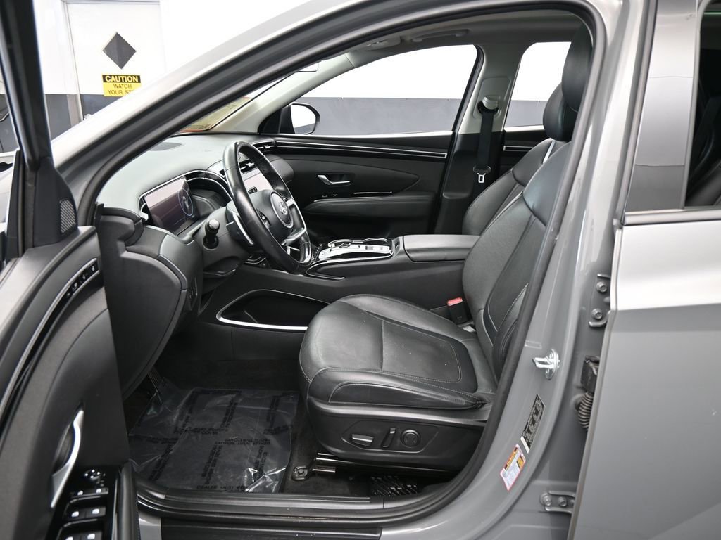 Used 2024 Hyundai Tucson Limited image 11