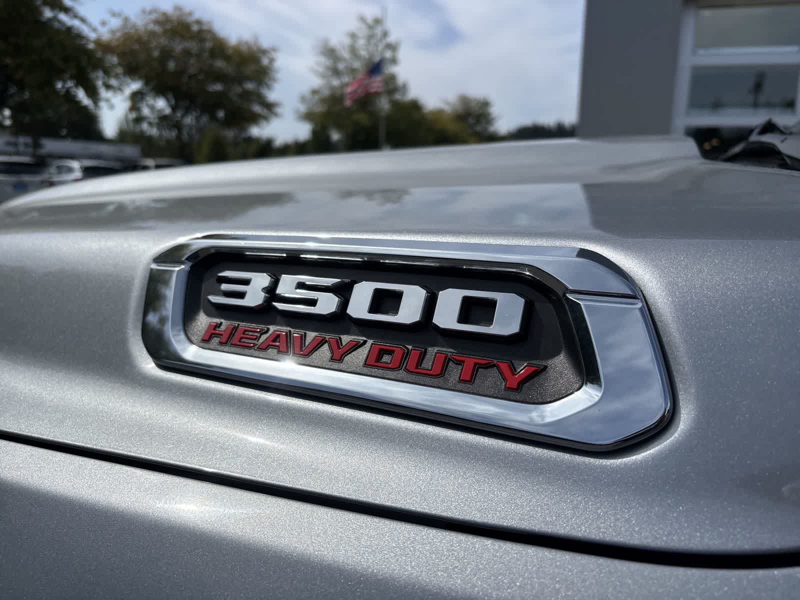 Used 2022 RAM 3500 Limited w/ Cold Weather Group AWD/4WD image 8