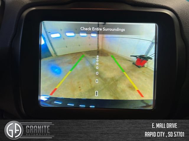 Used 2023 Jeep Renegade Latitude AWD/4WD image 25