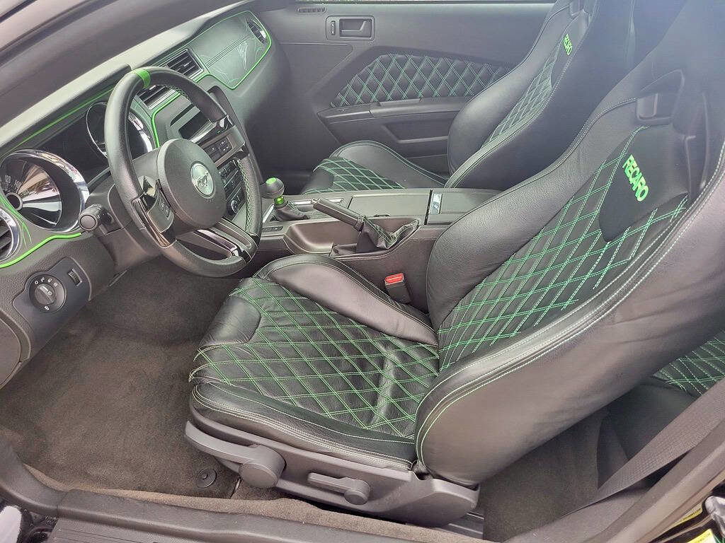 Used 2013 Ford Mustang GT w/ GT Track Pkg RWD image 17