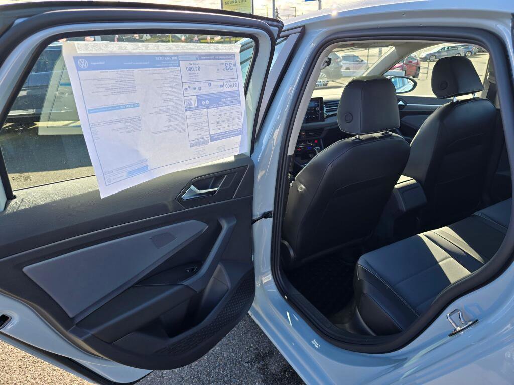 New 2026 Volkswagen Jetta SE image 34
