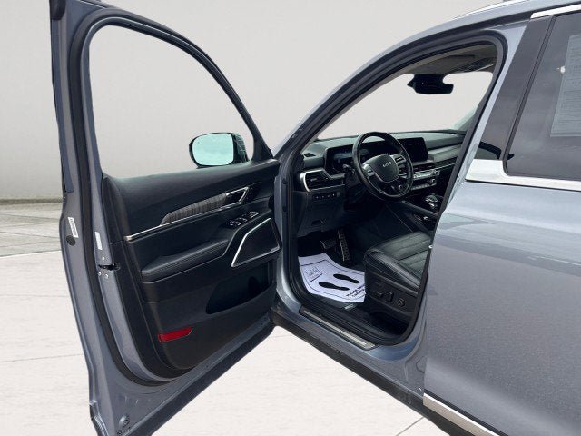 Used 2024 Kia Telluride SX Prestige AWD/4WD image 10