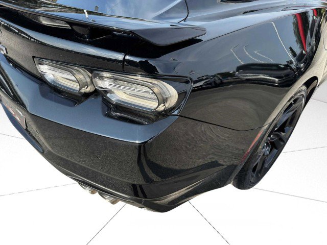 Used 2022 Chevrolet Camaro SS RWD image 13