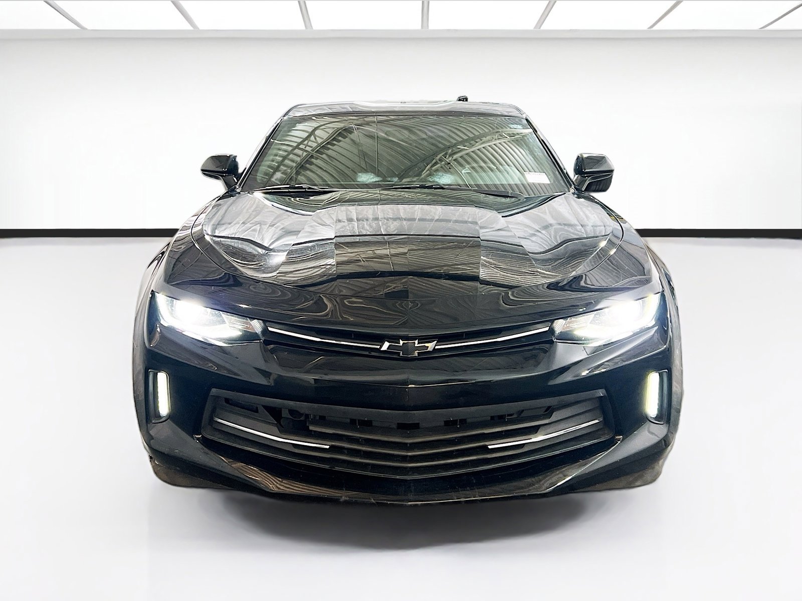 Used 2017 Chevrolet Camaro LT w/ RS Package RWD image 2