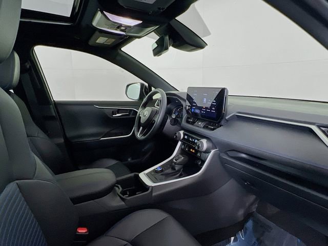 Used 2025 Toyota RAV4 XSE image 10