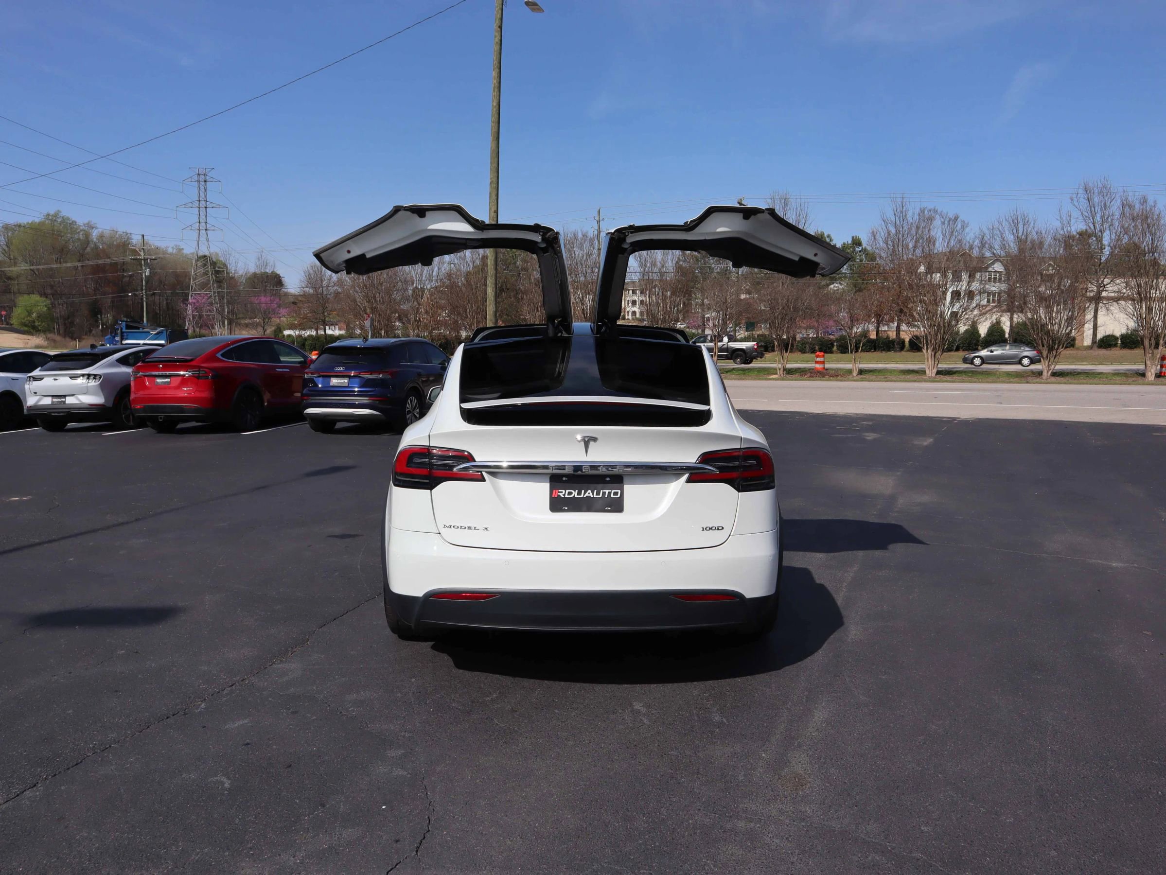 Used 2018 Tesla Model X 100D image 12