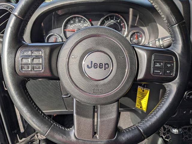 Used 2017 Jeep Wrangler Unlimited Sahara AWD/4WD image 12