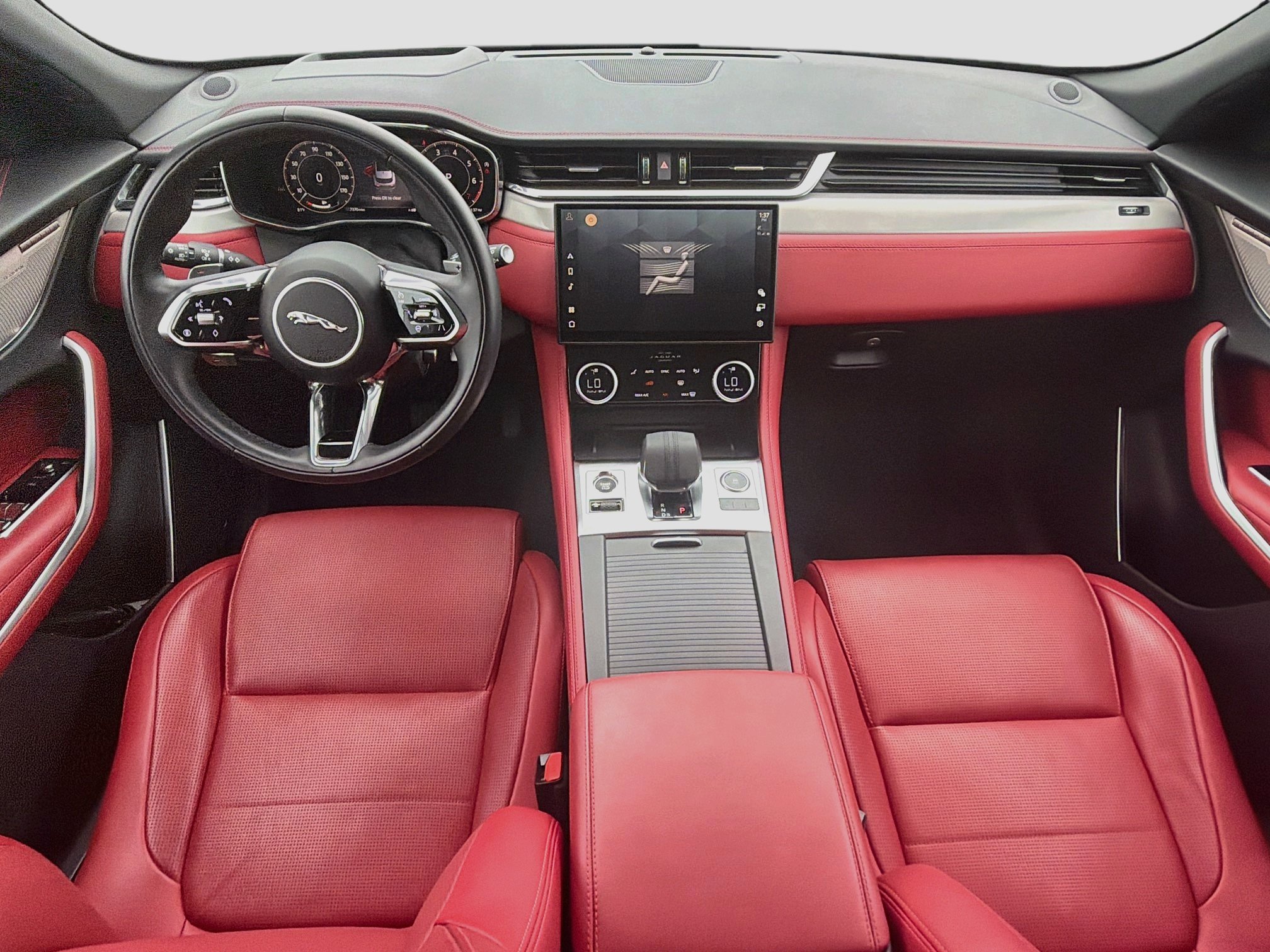 Used 2026 Jaguar F-PACE R-Dynamic S AWD/4WD image 16