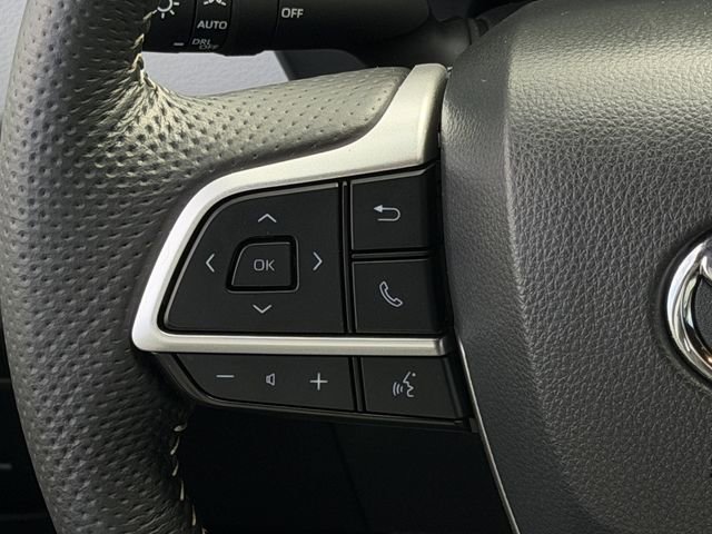 Used 2025 Toyota Sienna XSE image 14